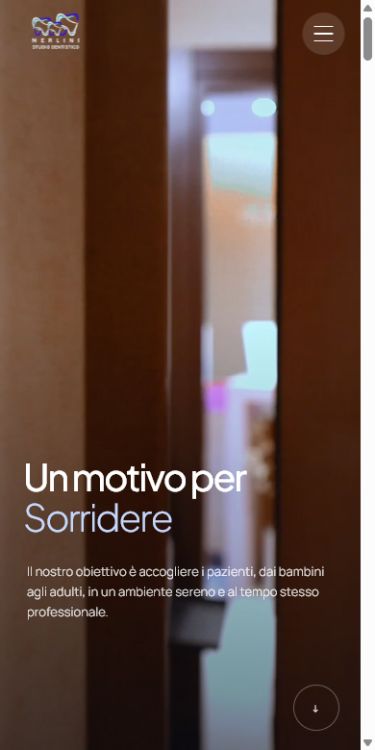 Homepage dello Studio Dentistico Merlini visualizzata su smartphone